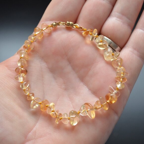 Hand Knotted Citrine Gemstone Bracelet - Picture 11 of 13